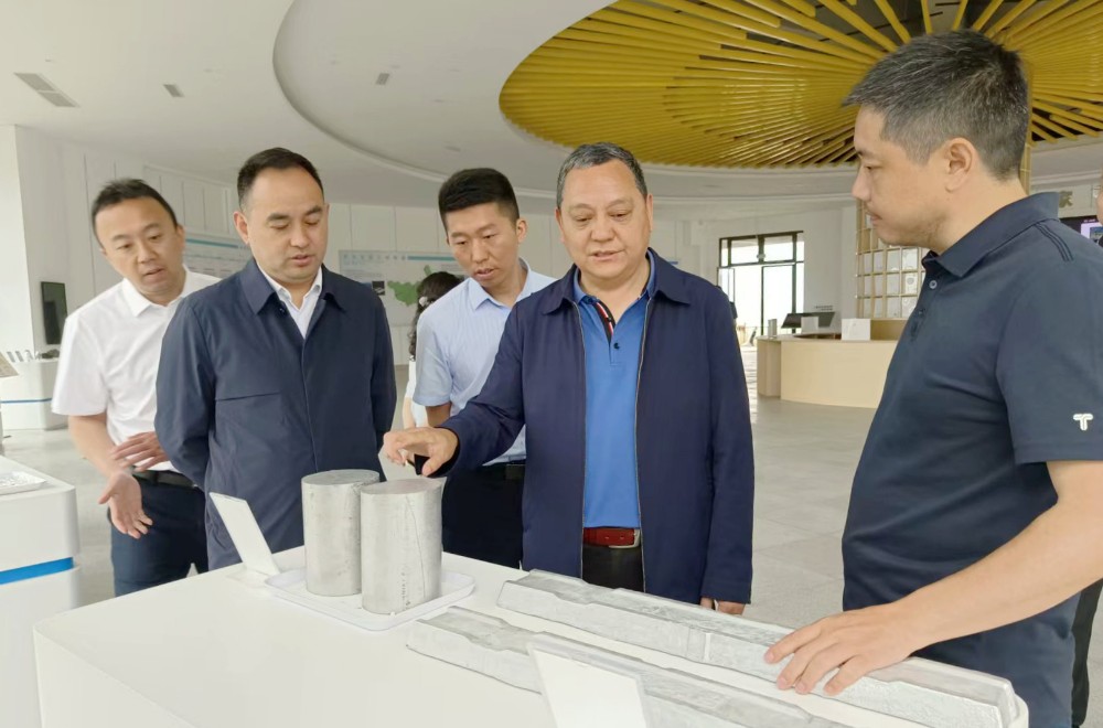 2026051420465005.jpg 微信图片_20260514193252_3281_254.jpg