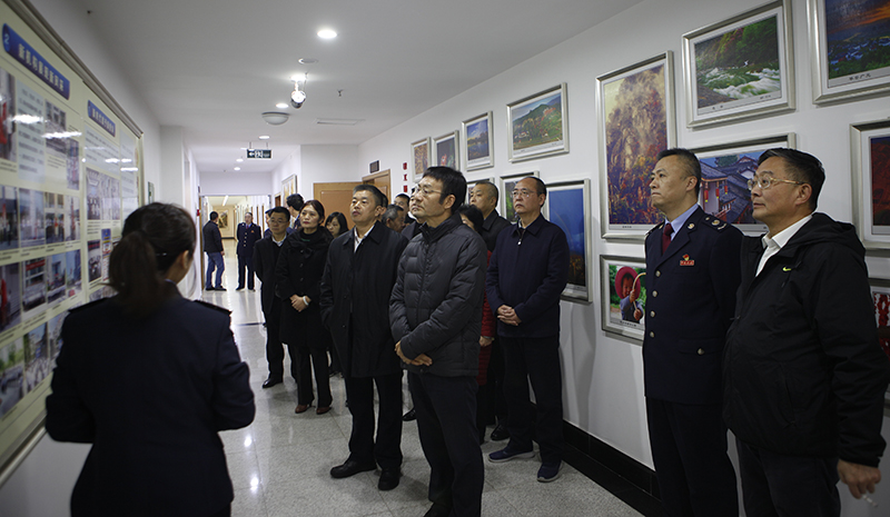省市人大代表视察“七五”普法决议中期执行情况加快培育社会主义法治精神不断提升法治广元建设水平