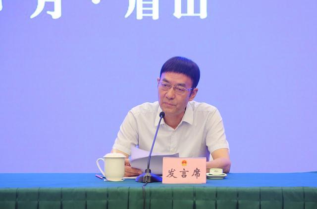 邓光志：在省人大常委会组成人员学习会上的发言